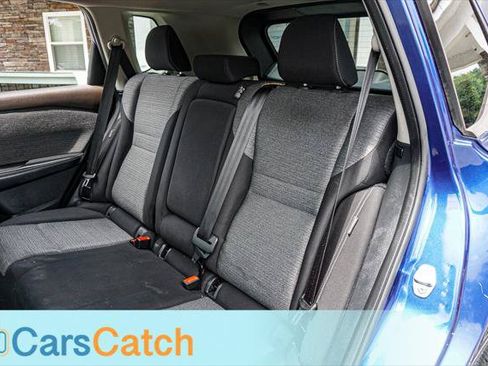 Used 2021 Nissan Rogue S FWD image 38