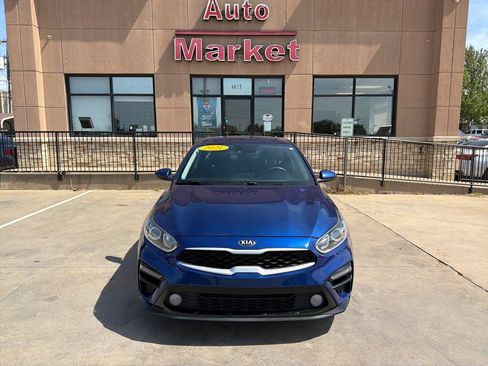 Used 2021 Kia Forte LXS FWD image 2