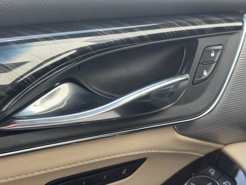 Used 2022 Cadillac CT5 Premium Luxury RWD image 28