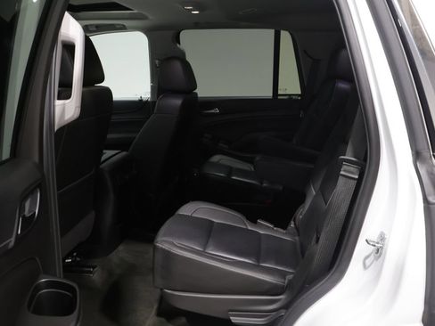 Used 2018 GMC Yukon SLT AWD/4WD image 18