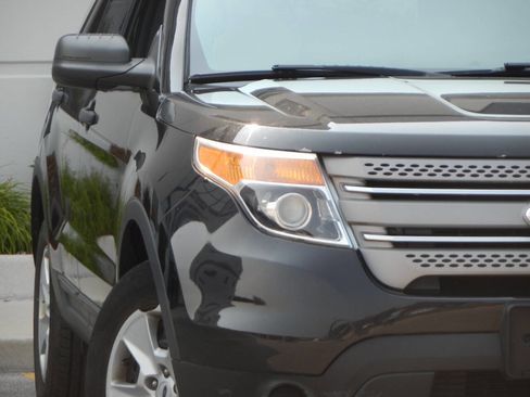 Used 2014 Ford Explorer 4WD image 7
