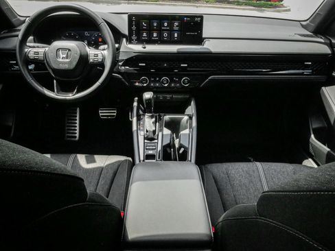 Used 2024 Honda Accord Sport image 28