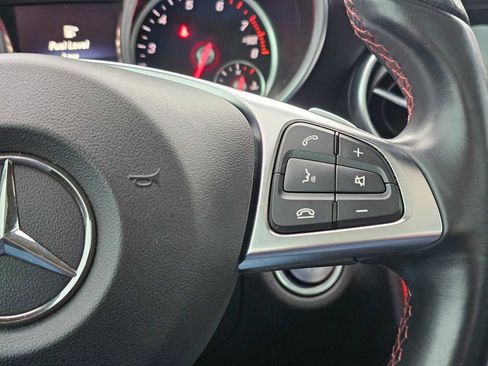 Used 2018 Mercedes-Benz SLC 300 image 28