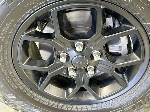 Used 2024 Jeep Wrangler Willys image 29