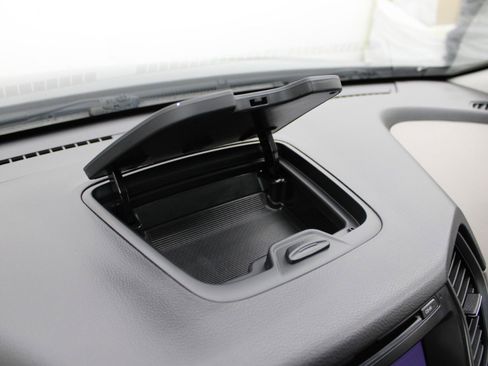 Used 2018 Hyundai Santa Fe SE image 21