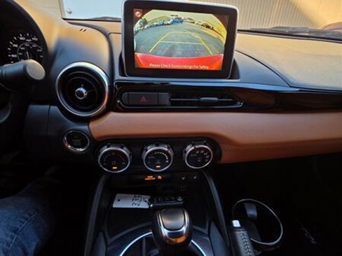 Used 2017 FIAT 124 Spider Lusso RWD image 22