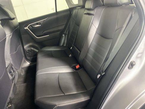 Used 2022 Toyota RAV4 XLE Premium AWD/4WD image 13