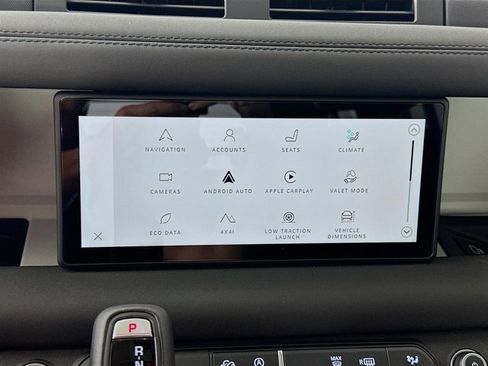 Used 2024 Land Rover Defender 110 S image 15