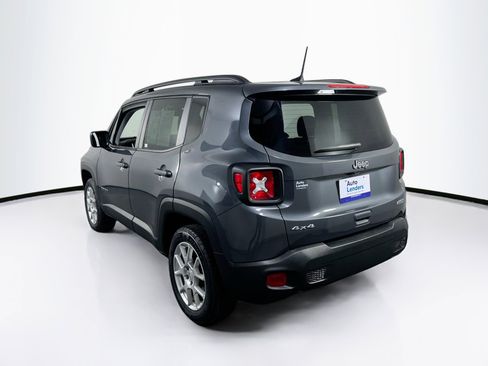 Used 2022 Jeep Renegade Latitude w/ Convenience Group AWD/4WD image 7