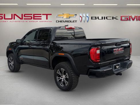 Used 2023 GMC Canyon AT4 w/ AT4 Premium Package image 38