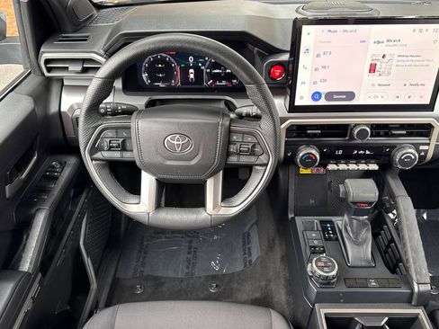 Certified 2025 Toyota Tacoma TRD Off-Road w/ TRD Off Road Upgrade Package AWD/4WD image 13