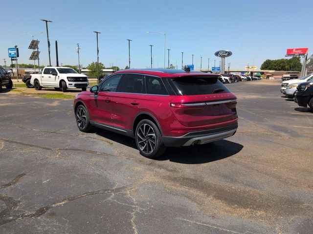 Used 2023 Lincoln Corsair Reserve w/ Equipment Group 201A FWD image 5