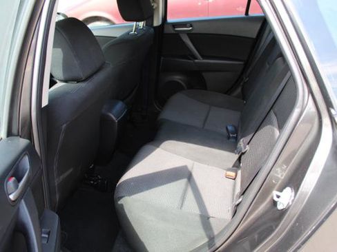 Used 2013 MAZDA MAZDA3 i Touring FWD image 14