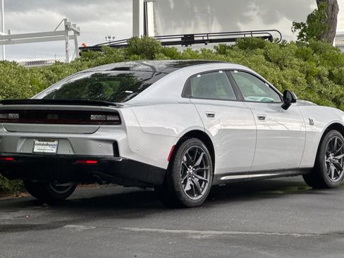 New 2026 Dodge Charger Scat Pack w/ Blacktop Package AWD/4WD image 4