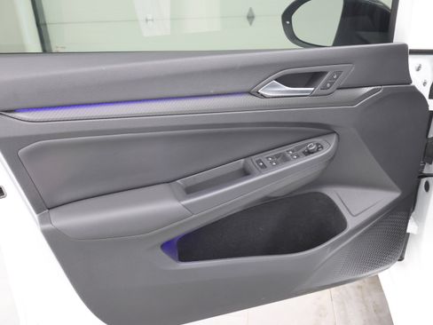 Used 2024 Volkswagen Golf R image 35