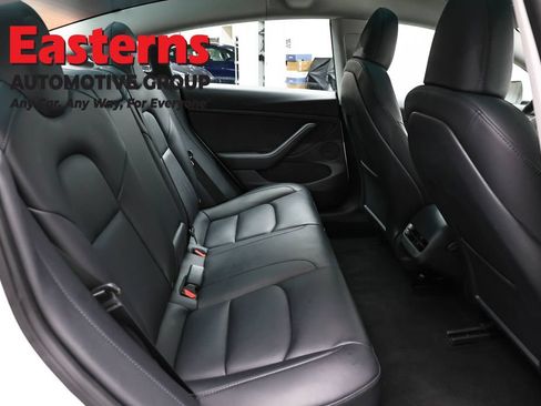 Used 2023 Tesla Model 3 Standard Range RWD image 17