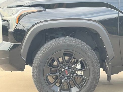 Used 2023 Toyota Tundra Limited w/ TRD Off-Road Package image 5