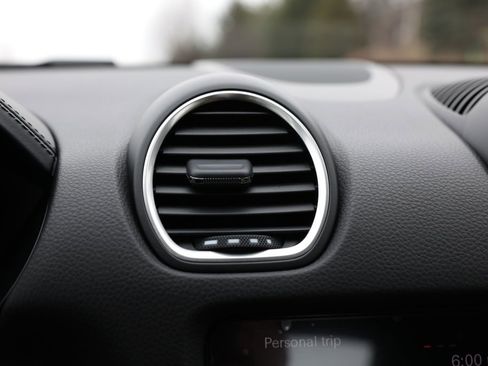 Used 2025 Porsche 718 Cayman image 52