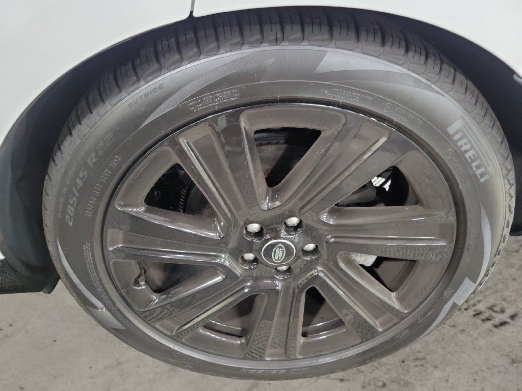 Used 2023 Land Rover Range Rover SE AWD/4WD image 10