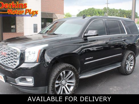 Used 2018 GMC Yukon Denali w/ Open Road Package AWD/4WD image 1
