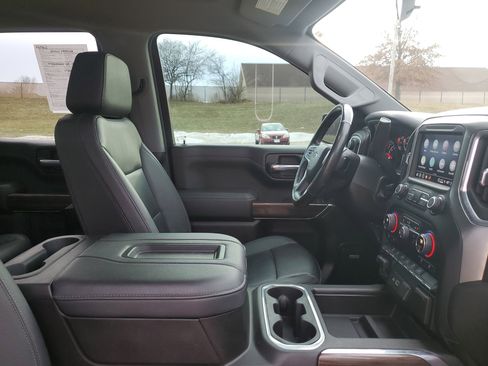 Used 2021 Chevrolet Silverado 1500 LT Trail Boss w/ Convenience Package II image 33