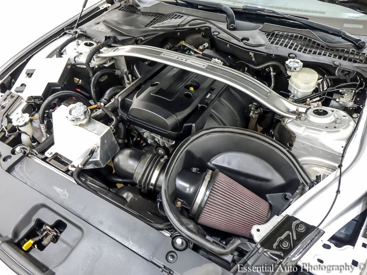 Used 2017 Ford Mustang Coupe RWD image 27
