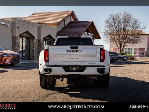 Used 2022 GMC Sierra 3500 Denali w/ Denali Ultimate Package image 6
