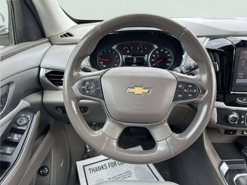 Used 2019 Chevrolet Traverse LT w/ LT Premium Package FWD image 23