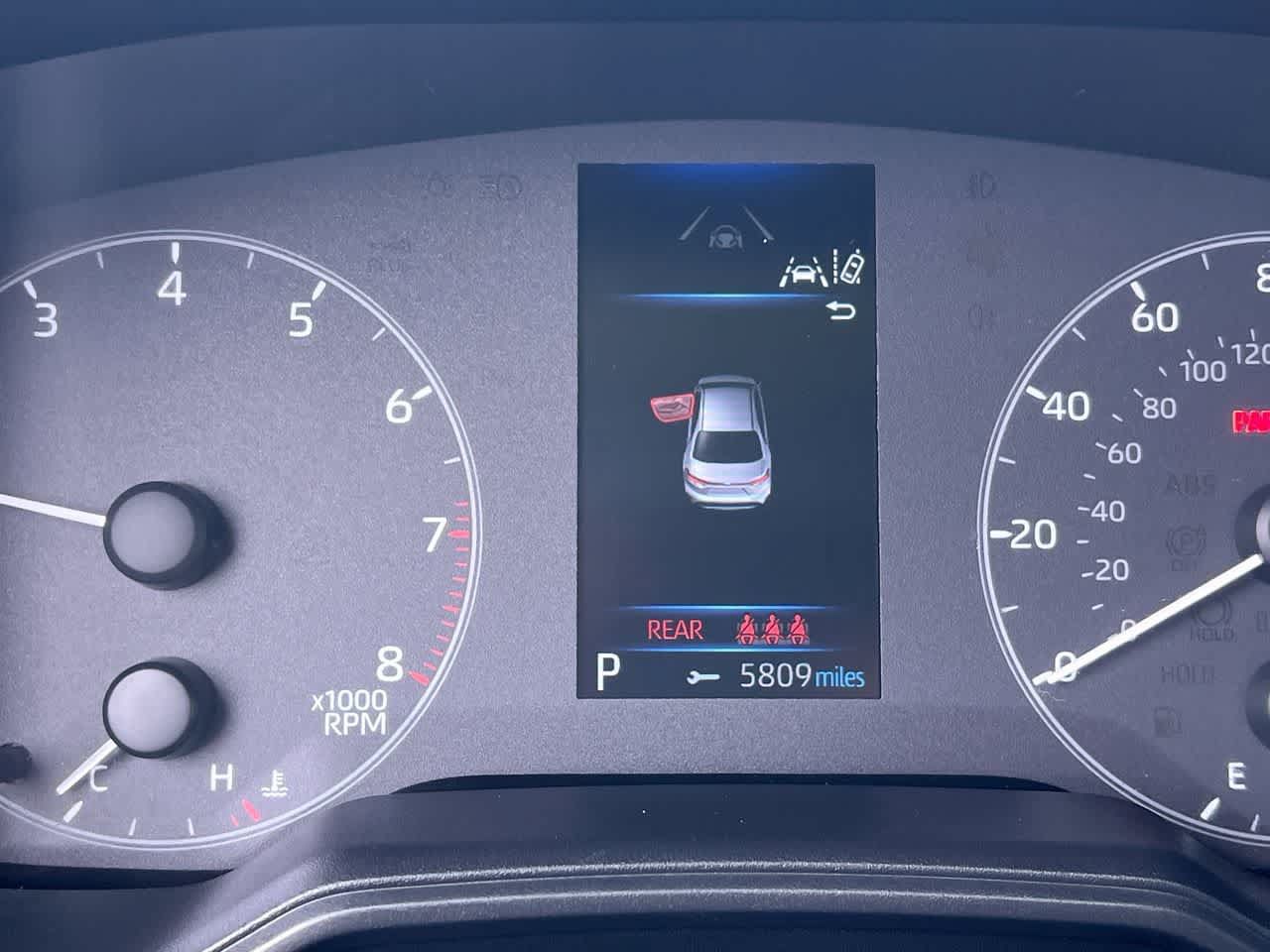 Used 2025 Toyota Corolla LE FWD image 15