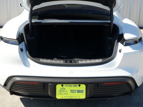 Used 2020 Porsche Taycan 4S w/ Premium Package image 10