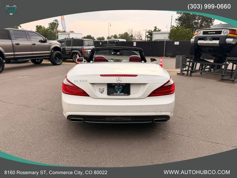 Used 2014 Mercedes-Benz SL 550 image 7