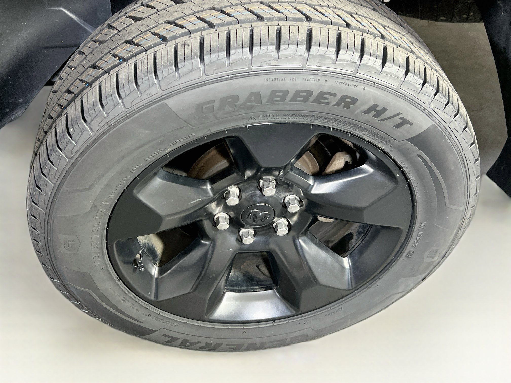 Used 2023 RAM 1500 Tradesman w/ Night Edition AWD/4WD image 28