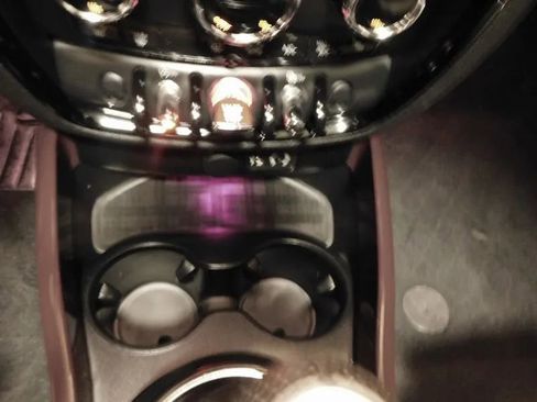 Used 2016 MINI Cooper Clubman FWD image 30