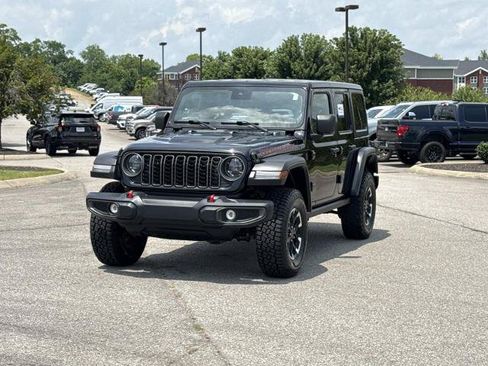 Used 2025 Jeep Wrangler Unlimited Rubicon AWD/4WD image 1