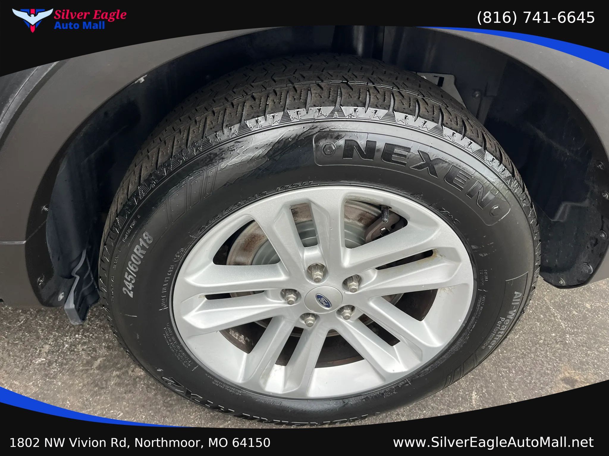 Used 2016 Ford Explorer XLT w/ Equipment Group 202A FWD image 13