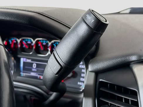 Used 2019 Chevrolet Tahoe LT w/ Luxury Package image 16