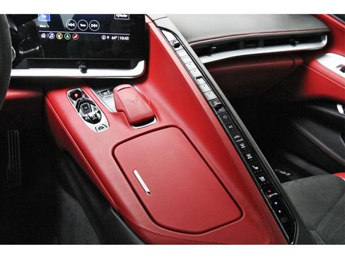 Used 2023 Chevrolet Corvette Stingray Premium Cpe w/ Battery Protection Package image 23