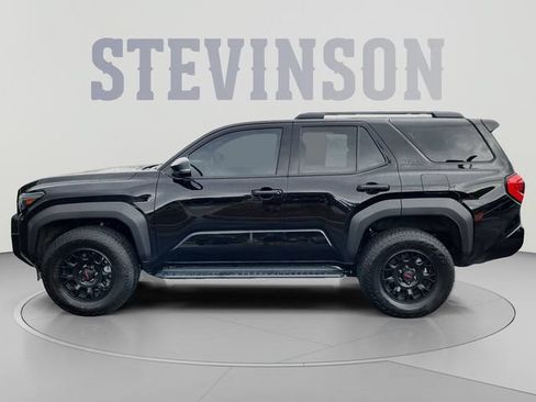 Used 2025 Toyota 4Runner TRD Off-Road Premium w/ Tow Technology Package AWD/4WD image 2