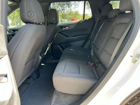 Used 2025 Chevrolet Equinox LT image 20