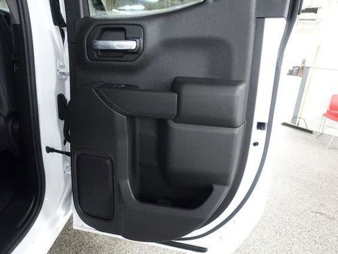 New 2026 Chevrolet Silverado 1500 W/T w/ WT Value Package image 18