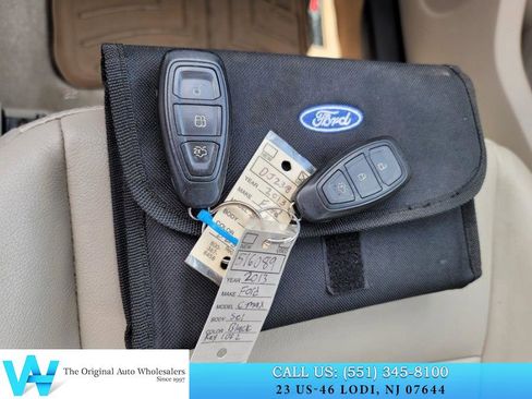 Used 2013 Ford C-MAX SEL FWD image 25