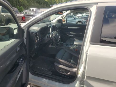 Used 2024 Ford Ranger Lariat w/ Trailer Tow Package AWD/4WD image 12