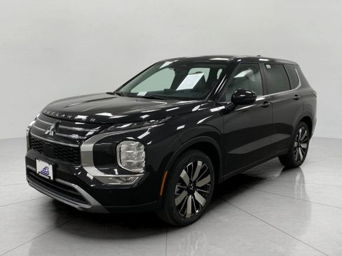 New 2026 Mitsubishi Outlander SE AWD/4WD image 9