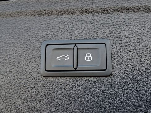 Used 2022 Audi Q5 2.0T Premium Plus image 31