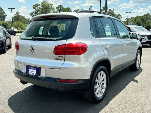 Used 2017 Volkswagen Tiguan Limited FWD image 7