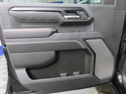 Used 2025 GMC Sierra 2500 AT4X image 78