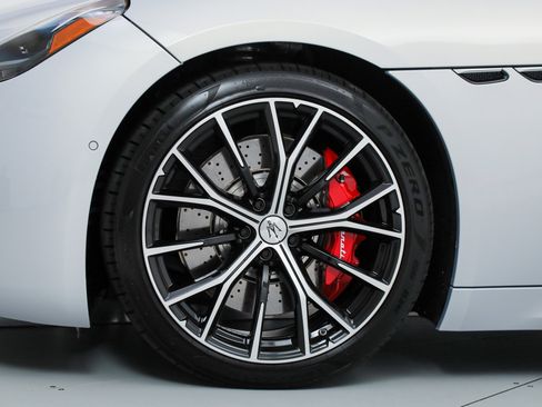 Used 2026 Maserati GranCabrio Modena AWD/4WD image 25