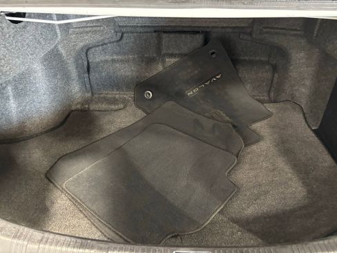 Used 2014 Toyota Avalon Limited w/ Technology Package image 29