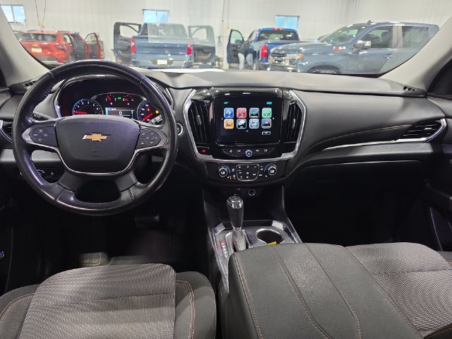 Used 2019 Chevrolet Traverse LT FWD image 12