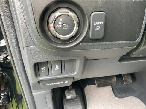 Used 2013 Honda Ridgeline Sport image 57